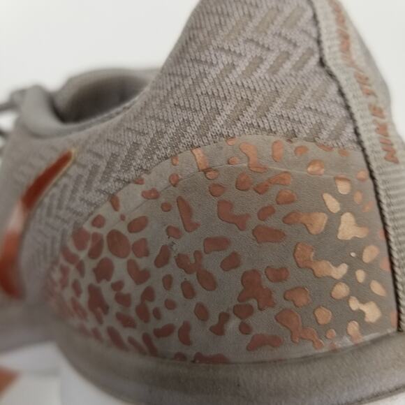 Nike Women's In Season TR 7 917722-004 Gray Rose Gold Size 7.5 - Picture 5 of 9
